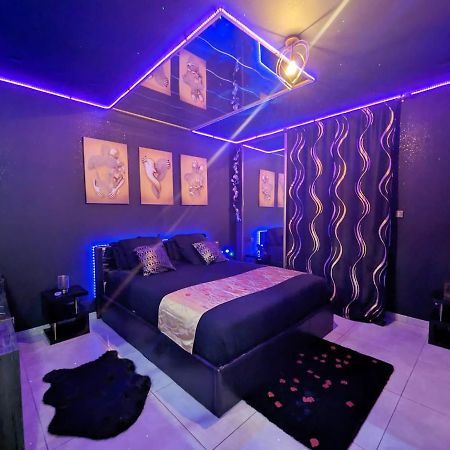 La Gold Room Jacuzzi & Sauna Prive Περπινιάν Εξωτερικό φωτογραφία