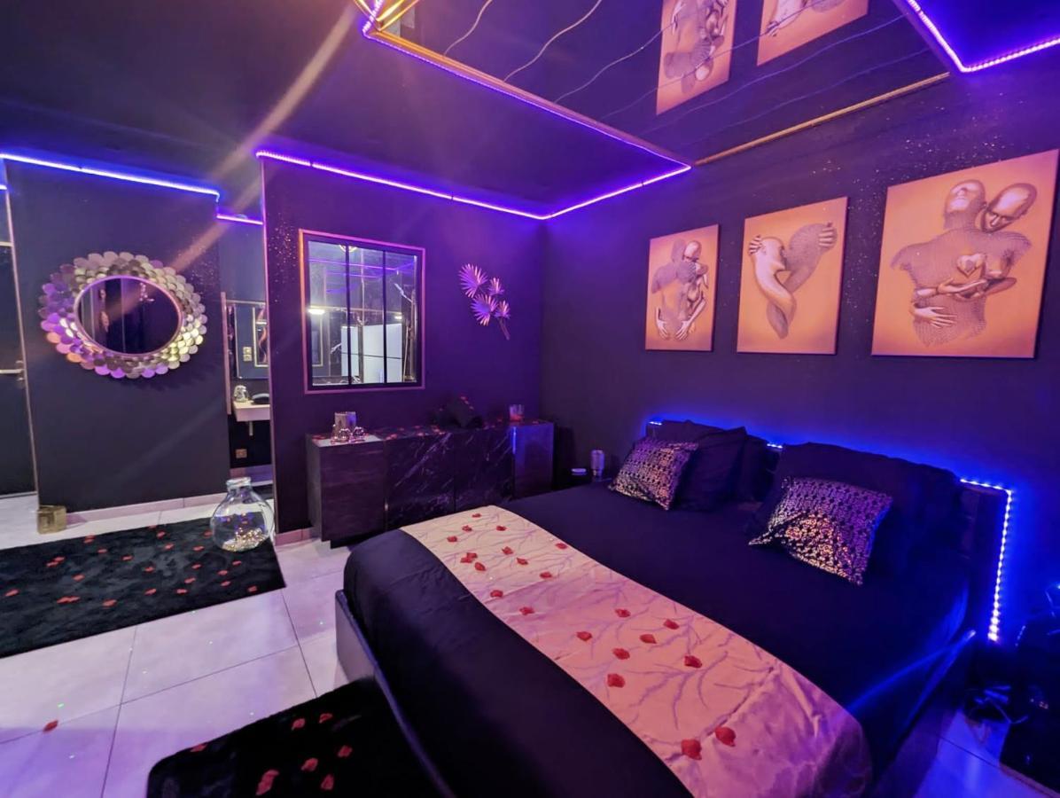 La Gold Room Jacuzzi & Sauna Prive Περπινιάν Εξωτερικό φωτογραφία
